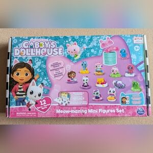 Gabby's Dollhouse Meow-mazing 12 pc Mini Figure Set